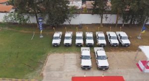 Freddy Muamba Kanyinku lors de la remise de neuf véhicules du CEEC pour renforcer les opérations dans les cinq secteurs.